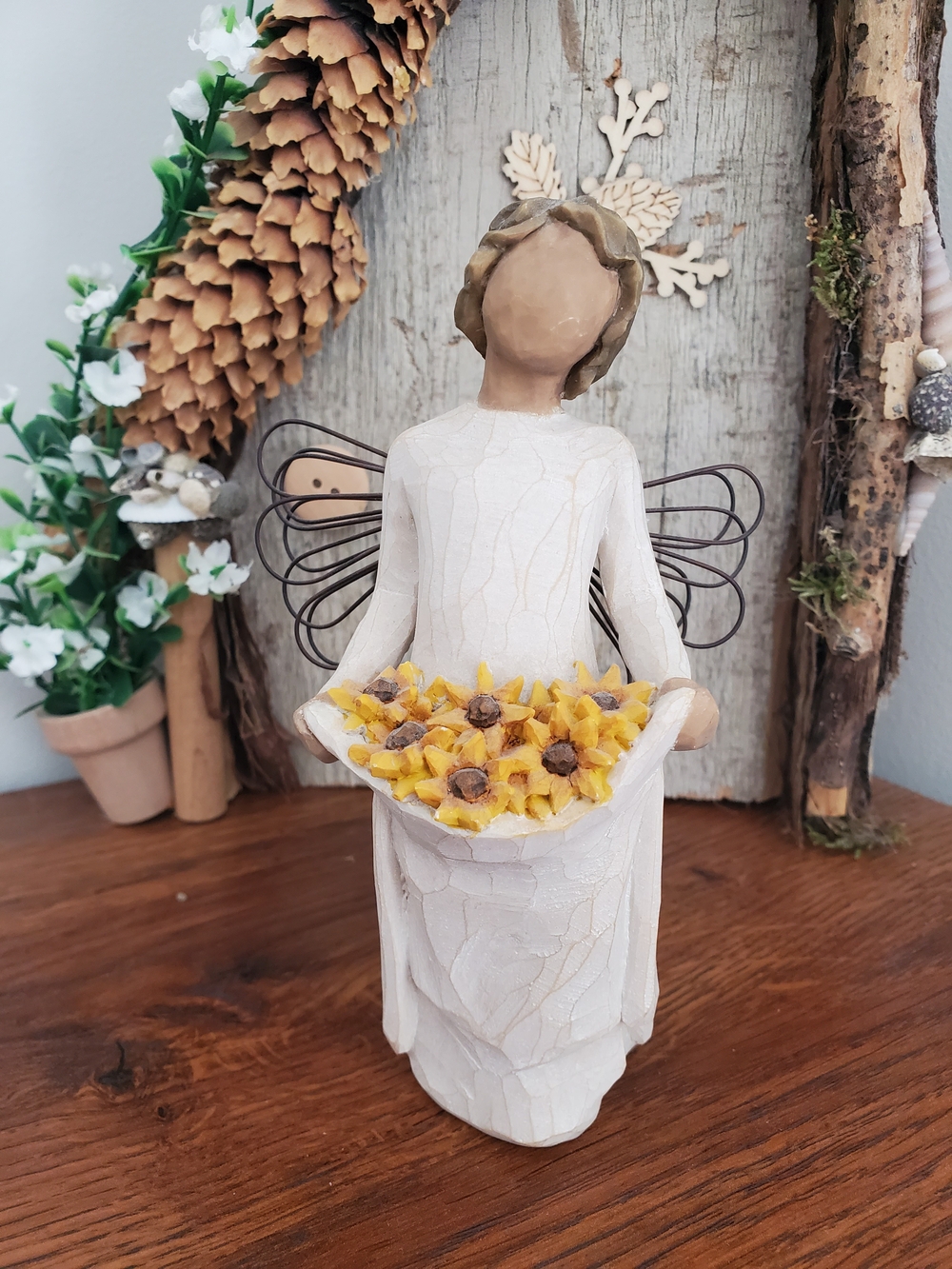 Willow Tree - Sunshine 2010 - Girl Angel Holding Yellow Sunflowers